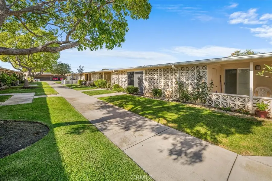 1280 Knollwood Road #40B, Seal Beach, CA 90740 - #2