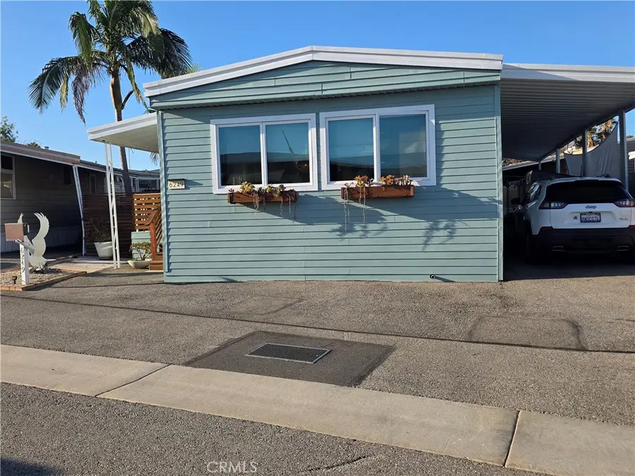 6249 E Emerald Cove #150, Long Beach, CA 90803 - #3