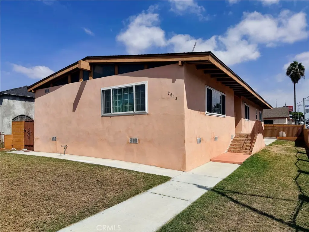9818 S 2nd, Inglewood, CA 90305 - #1
