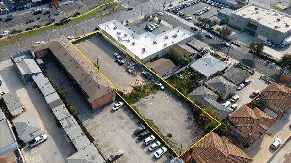 15329 Hawthorne Boulevard, Lawndale, CA 90260