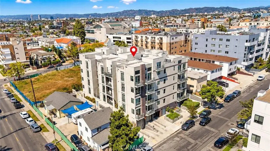 1055 S Serrano Avenue #403, Los Angeles, CA 90006 - #2