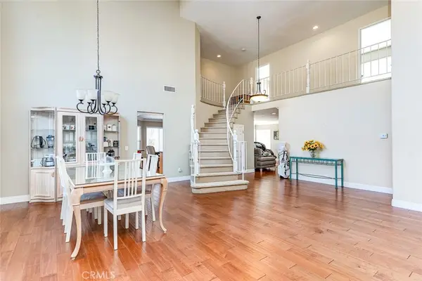 2245 Pickwick, Fullerton, CA 92833