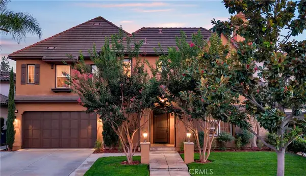 780 W Aster Place, Santa Ana, CA 92706