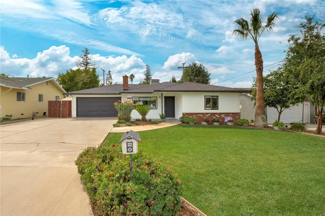 35005 Comberton, Yucaipa, CA 92399 - #1