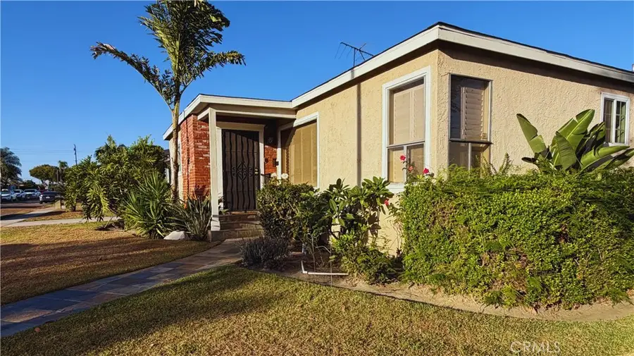 2100 Baltic Ave, Long Beach, CA 90810 - #2