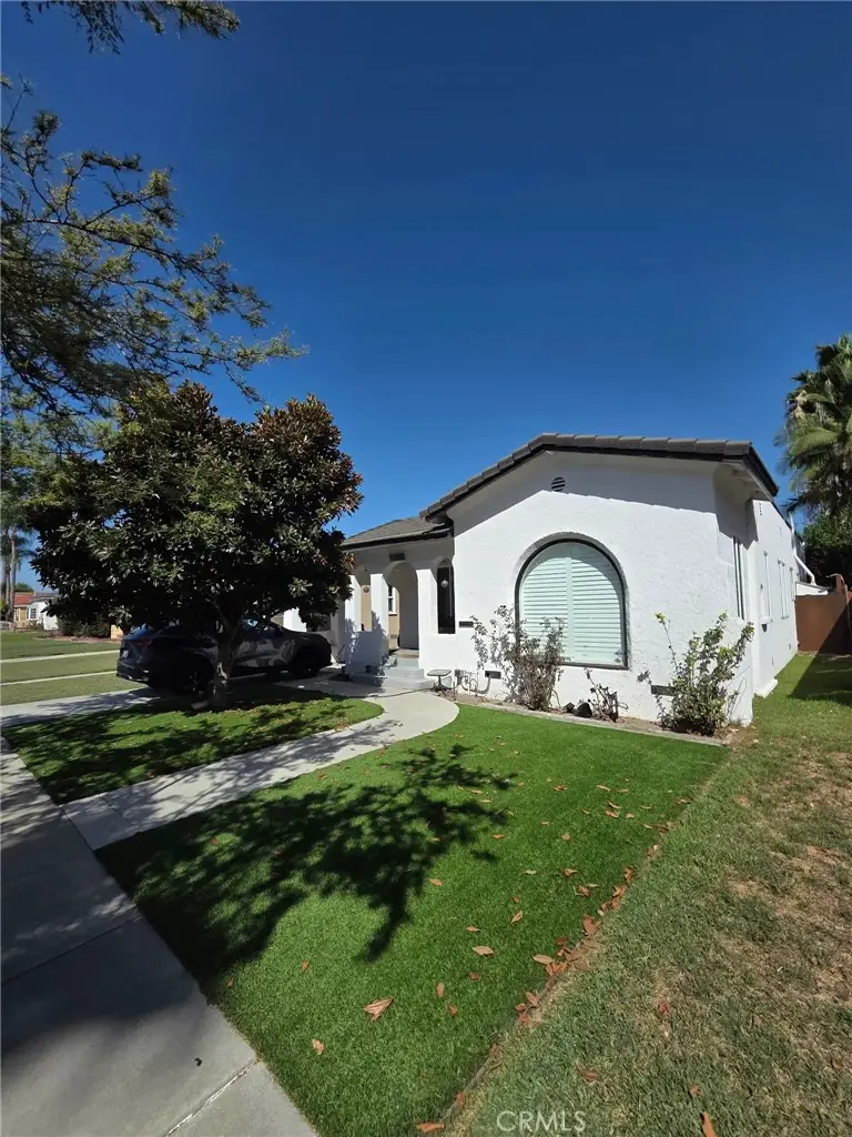 1525 E Poinsettia, Long Beach, CA 90805 - #1