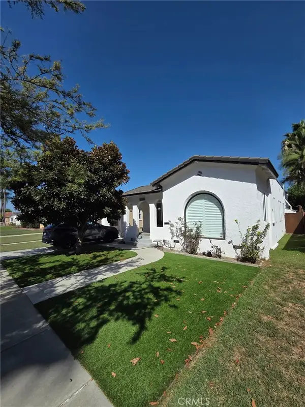 1525 E Poinsettia, Long Beach, CA 90805