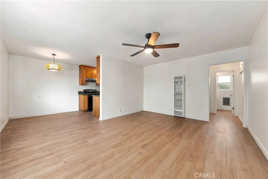 930 E 1st #16, Long Beach, CA 90802 - #2