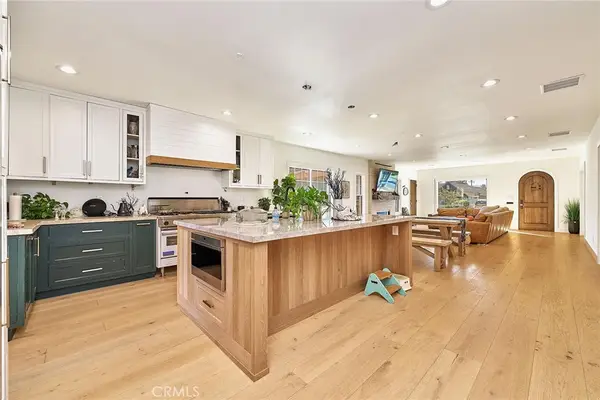 529 W Whiting, Fullerton, CA 92832