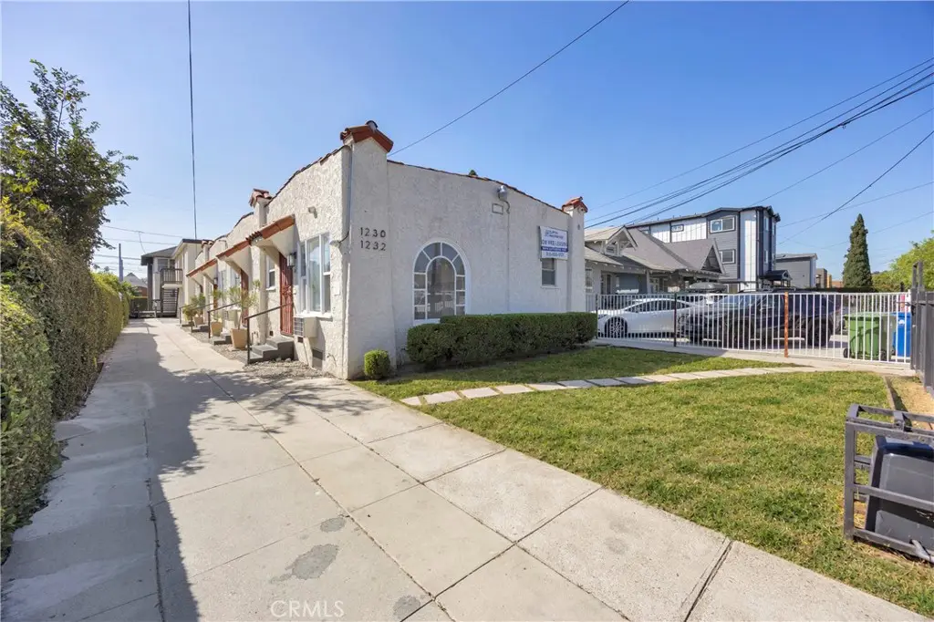 1230 W 37th, Los Angeles, CA 90007 - #1