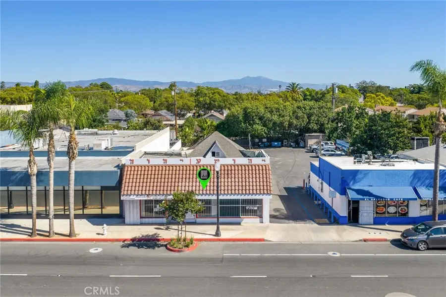 725 S Main Street, Santa Ana, CA 92701 - #2