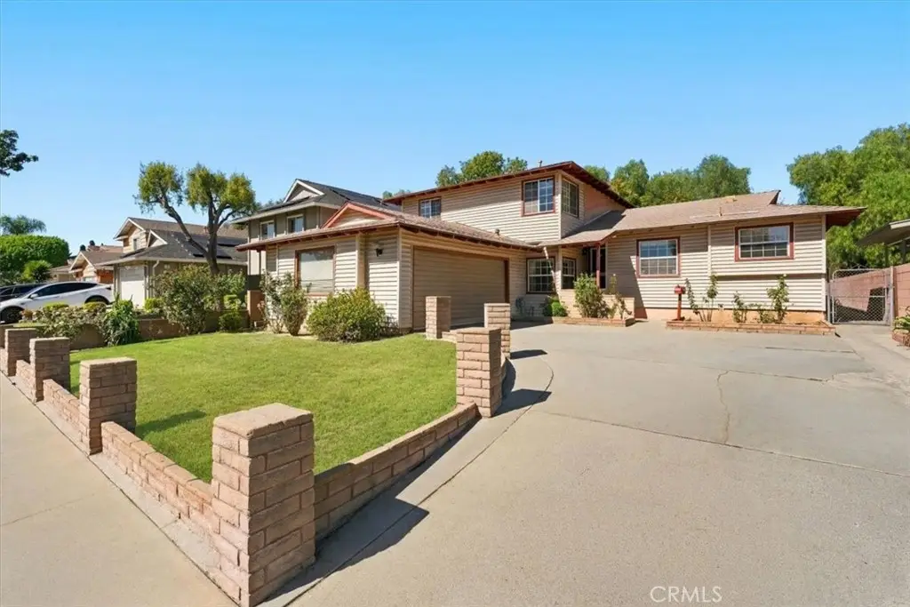10431 Stonebank, Bellflower, CA 90706 - #1