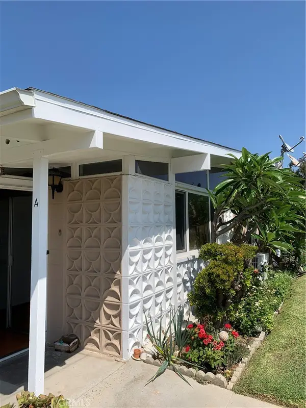 13670 Cedar Crest Lane (m5-119a), Seal Beach, CA 90740