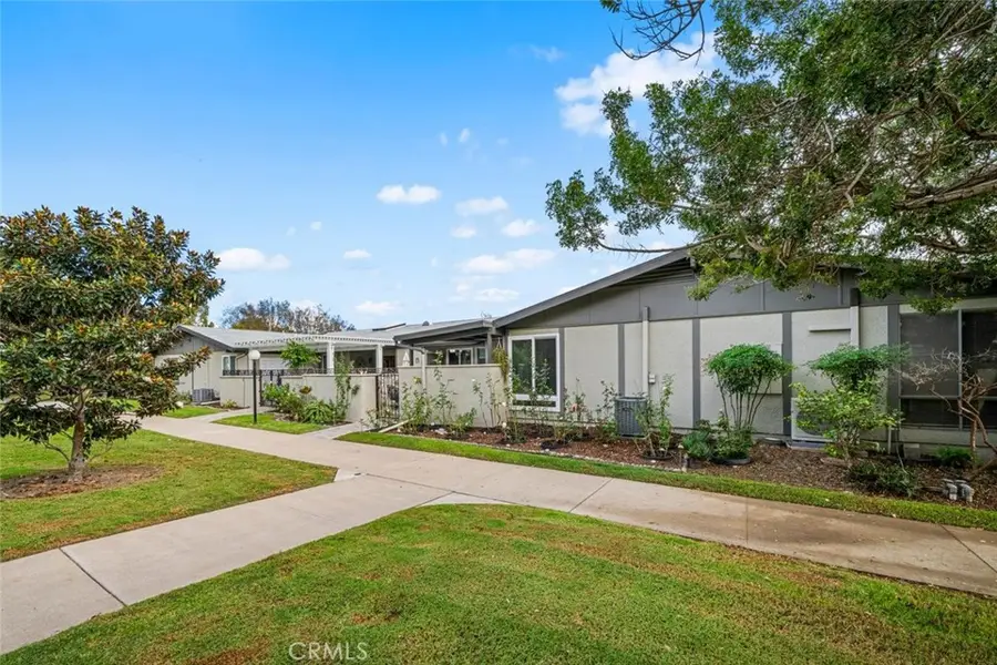 1851 Mckinney Way #25B, Seal Beach, CA 90740 - #3