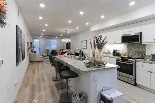 1891 S Union Street S #111, Anaheim, CA 92805