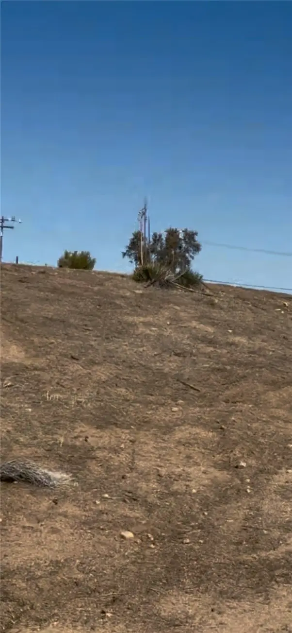 8637 Wilson Ranch Road, Phelan, CA 92371 - Image #1