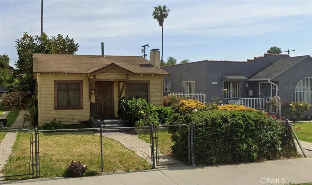 214 E 76th Place, Los Angeles, CA 90003 - Image #1