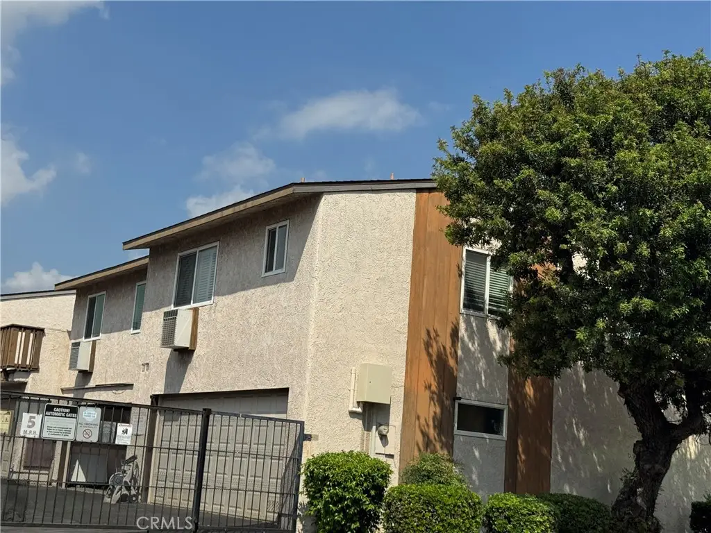 809 Acacia Avenue #H, Glendale, CA 91205 - Image #1