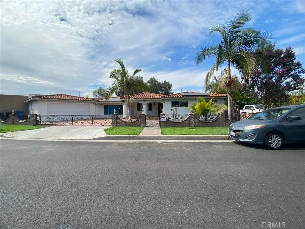 9017 Arrington Avenue, Downey, CA 90240 - Image #1