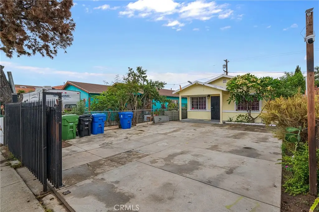 11513 S San Pedro, Los Angeles, CA 90061 - #1
