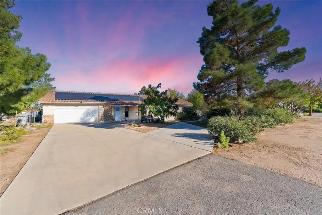 7371 Lyons, Hesperia, CA 92345 - #1