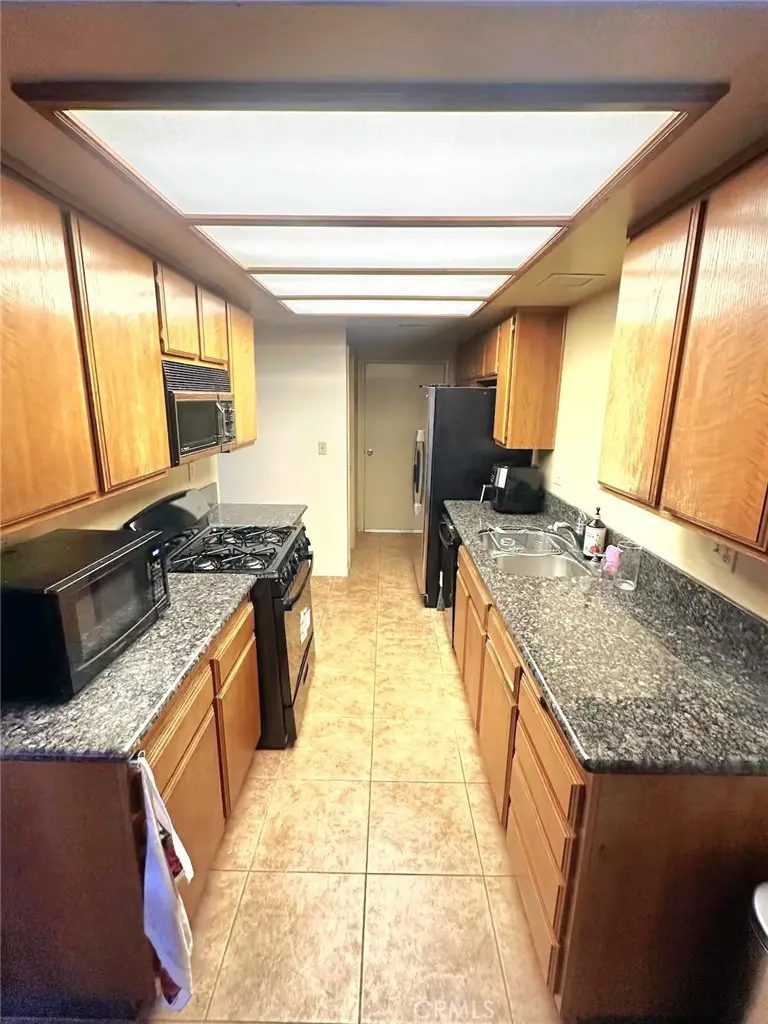 10684 Bell, Stanton, CA 90680 - #2