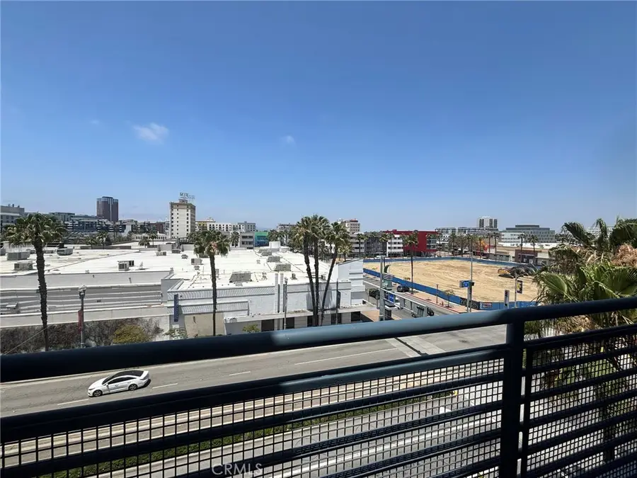 300 E 4th Street #422, Long Beach, CA 90802 - #3