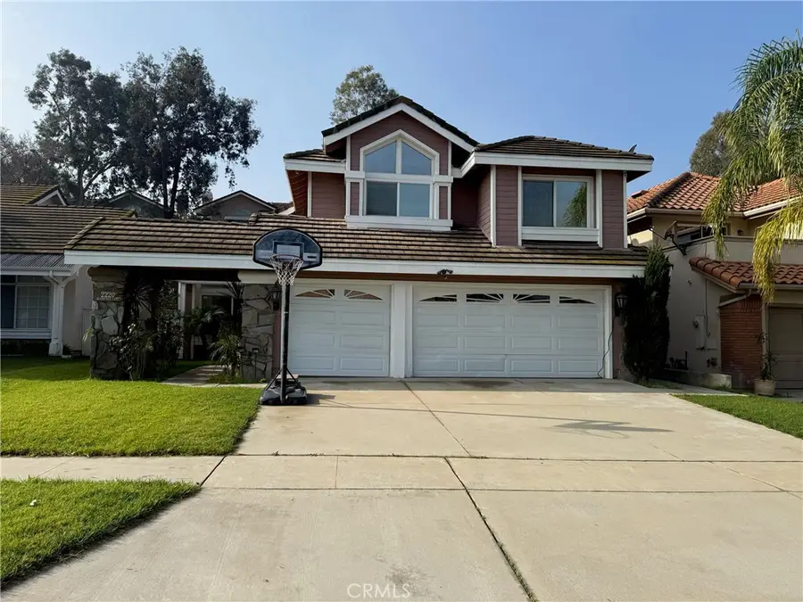 2220 Bloomfield Lane, Corona, CA 92882 - Image #2