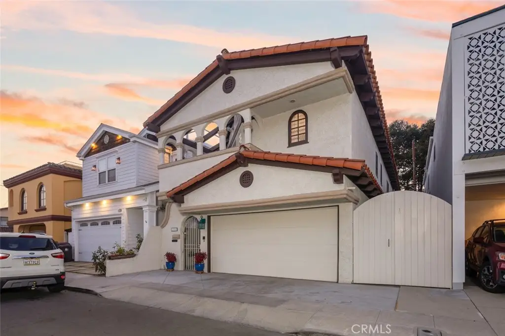 111 Geneva Walk, Long Beach, CA 90803 - Image #1