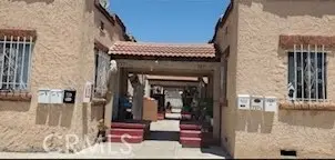 727 W 76th Street, Los Angeles, CA 90044