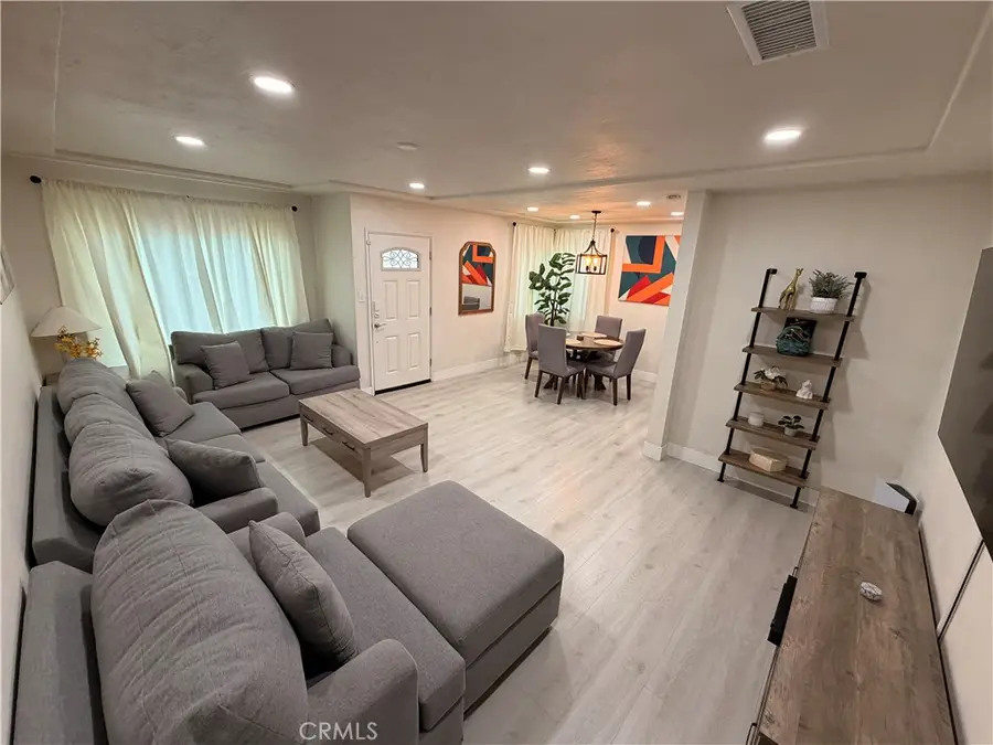 200 E Barclay Street, Long Beach, CA 90805 - #3