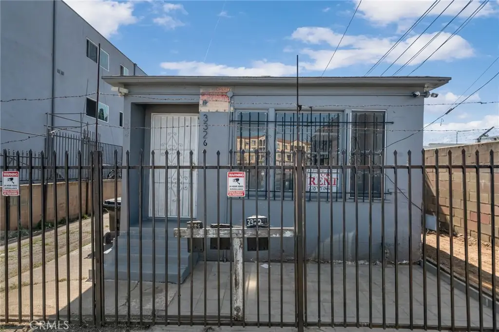 3322 W 63rd Street, Los Angeles, CA 90043 - #1