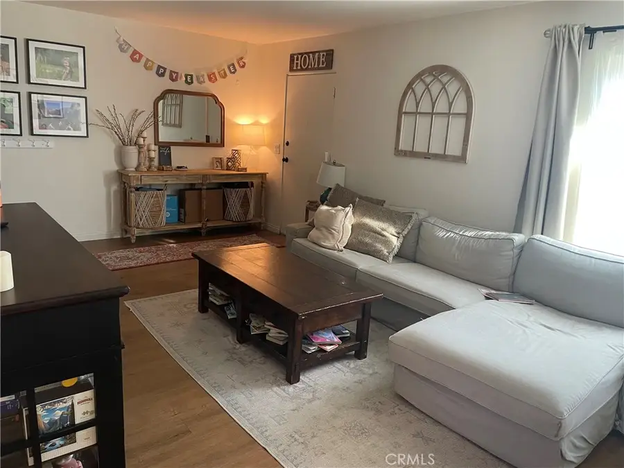 1964 W Glenoaks #D, Anaheim, CA 92801 - #2