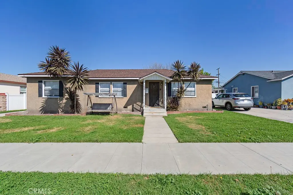 1659 E Plymouth, Long Beach, CA 90805 - #1
