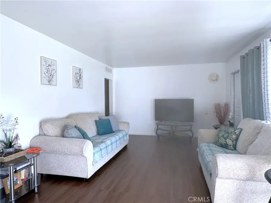 2305 Sandy, Bakersfield, CA 93306 - #3