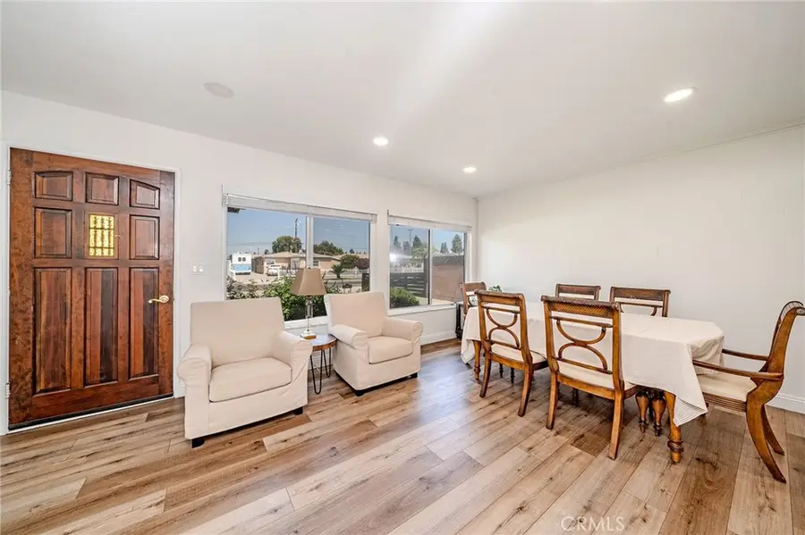 11902 206th, Lakewood, CA 90715 - #3