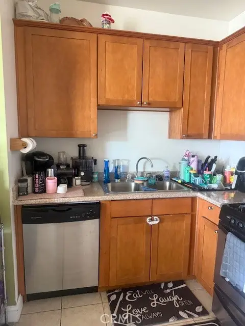 6938 Laurel Canyon, North Hollywood, CA 91605 - #2