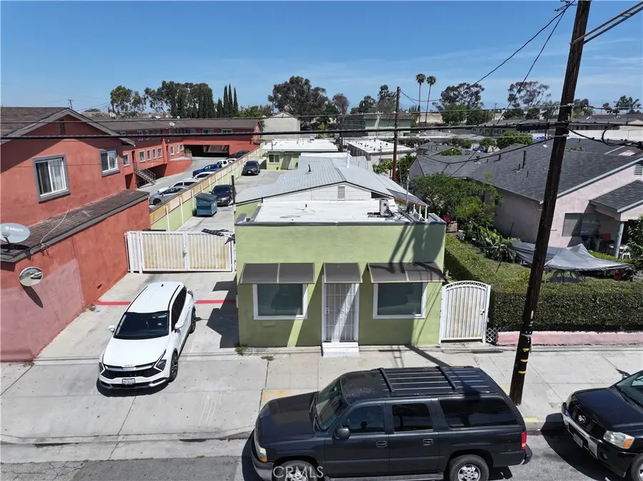 9209 Artesia Boulevard, Bellflower, CA 90706 - #2