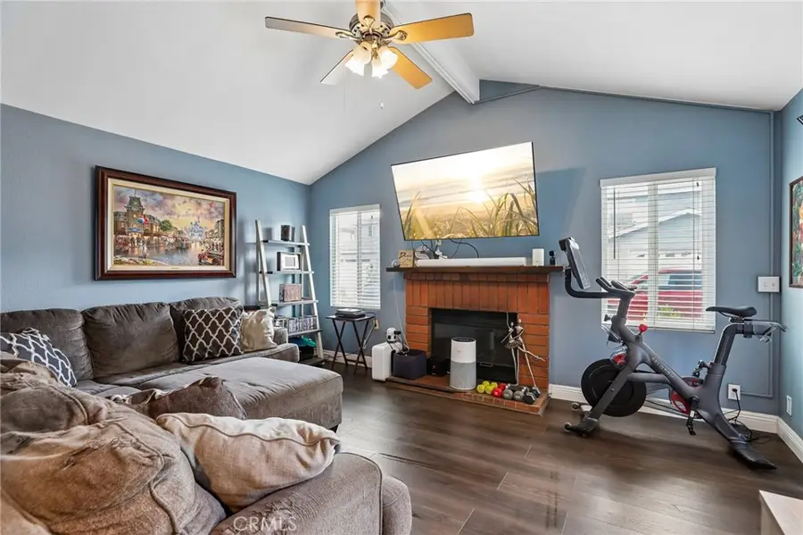 3739 Countryside Lane, Long Beach, CA 90806 - #3