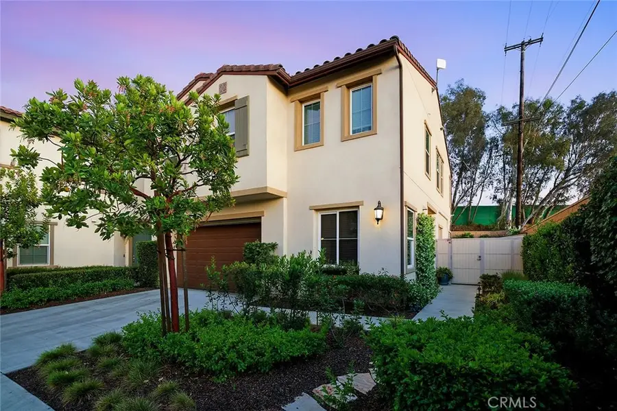 4689 Holly Avenue, Long Beach, CA 90805 - #2