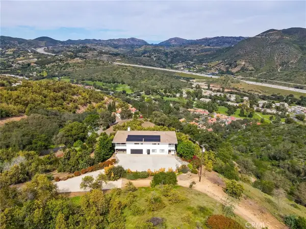 2160 Puerto Del Mundo, Fallbrook, CA 92028