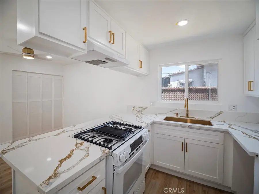 5865 South Flower Street, Los Angeles, CA 90003 - #3
