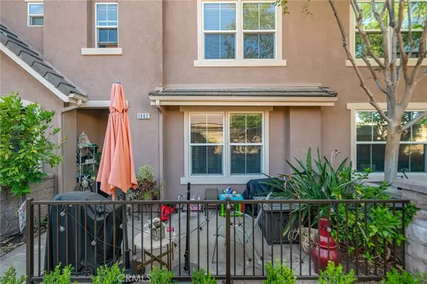 1082 Venice, Upland, CA 91786