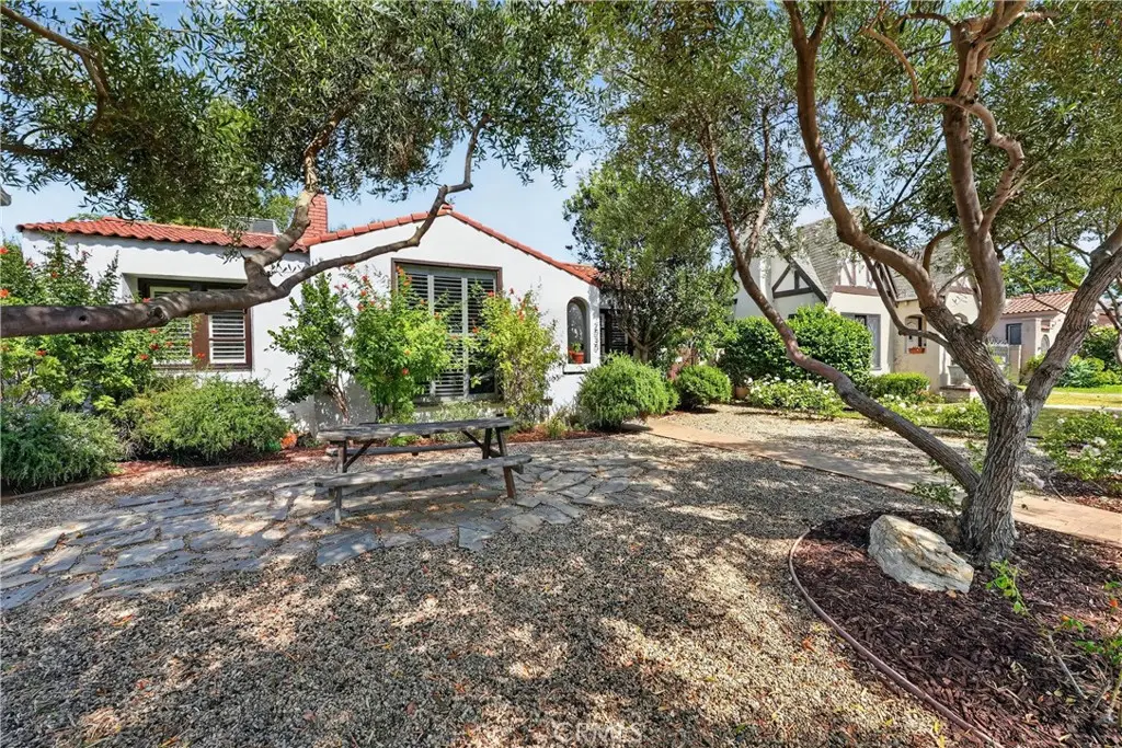 2030 Eucalyptus, Long Beach, CA 90806 - #1