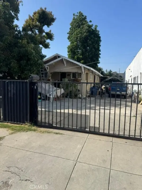 1655 E 42nd Street, Los Angeles, CA 90011