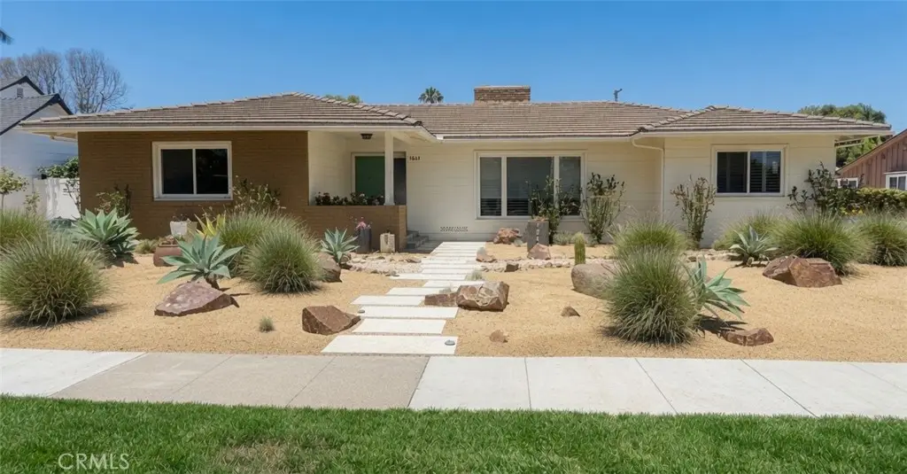 1041 E Burlinghall Drive, Long Beach, CA 90807 - #1