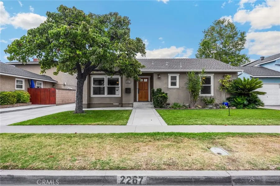 2267 Stearnlee Ave, Long Beach, CA 90815 - #2