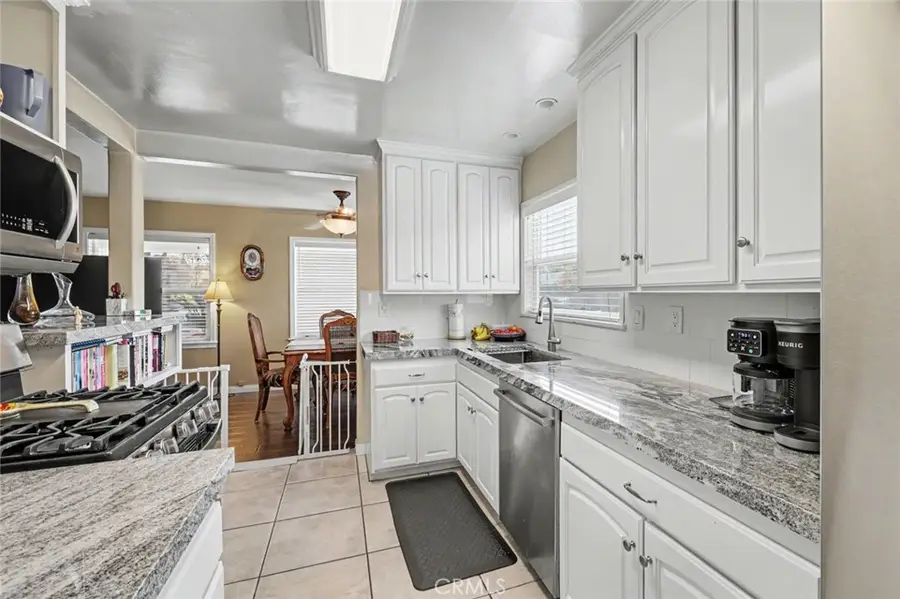 4629 Dunrobin Avenue, Lakewood, CA 90713 - #2