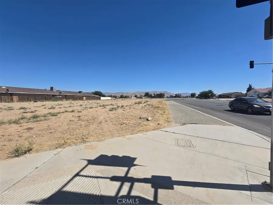 0 Navajo, Apple Valley, CA 92308 - #3