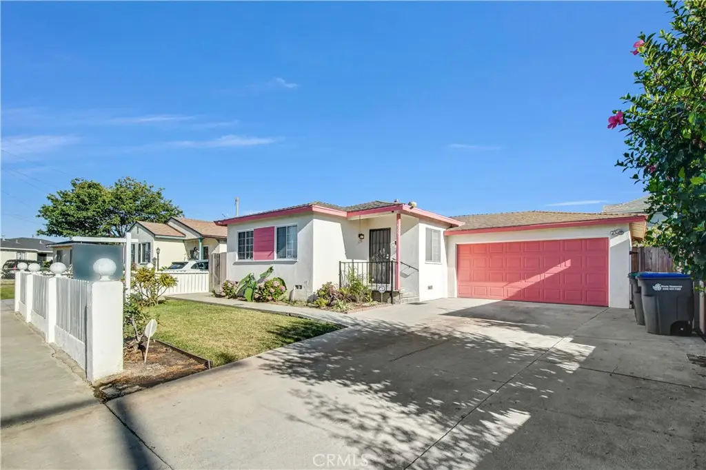 426 E 219th, Carson, CA 90745 - #1